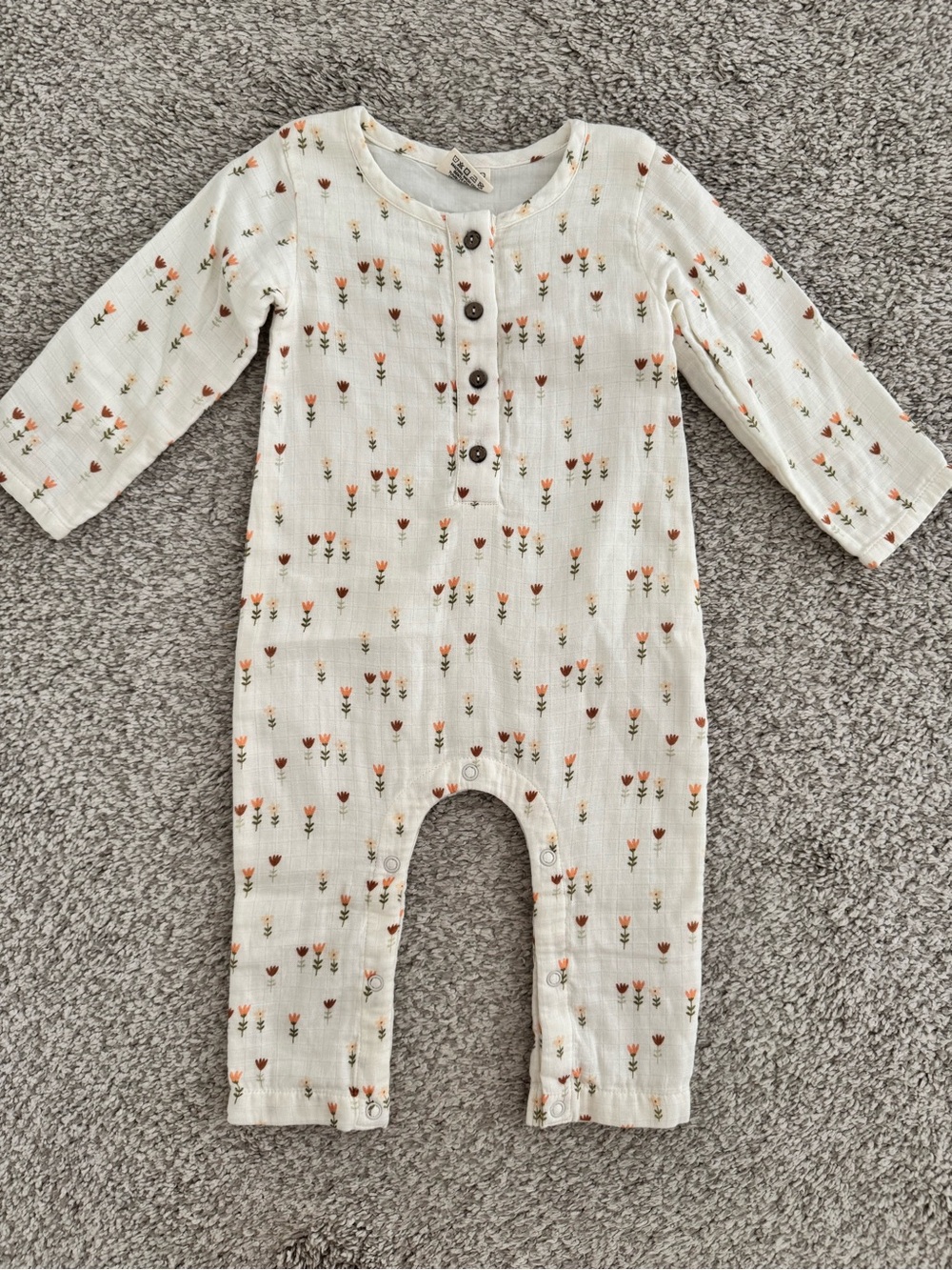 Viverano Organics flower romper